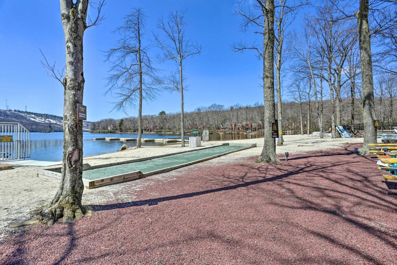 Lake Harmony Home With Hot Tub Less Than Half Mi To Ski! المظهر الخارجي الصورة